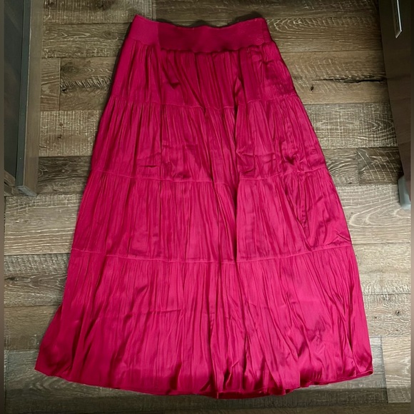 *Summer Sale* 🌞 NWT Chico’s Sea Island tiered maxi skirt - Picture 2 of 5
